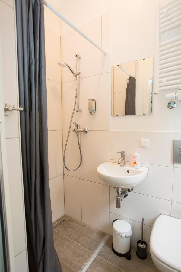 Studio Apartments Nahe Messe Nuremberg Luaran gambar
